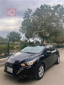 نيسان فيرسا